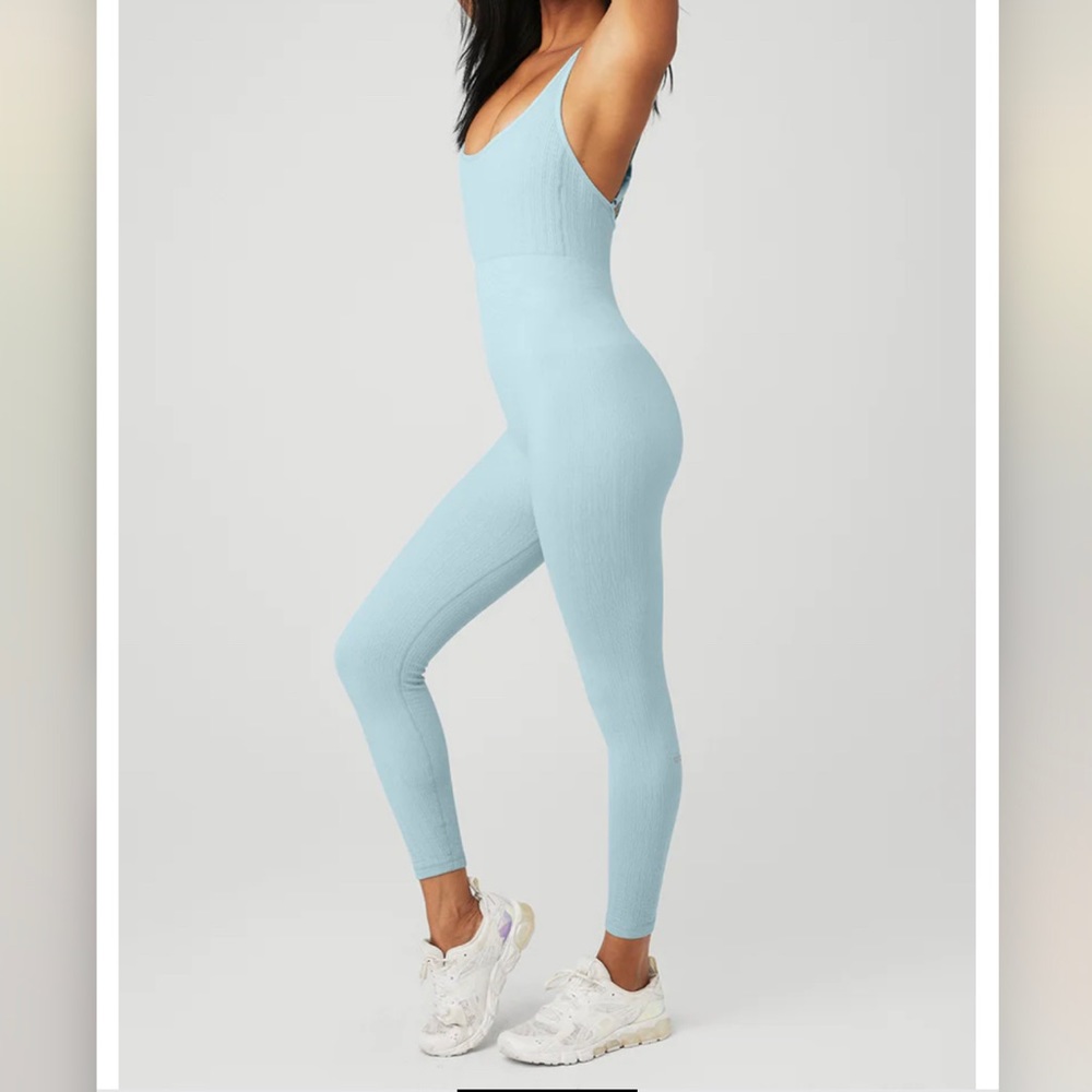 Alo Yoga Seamless Cable Knit onesie in Chalk Blue